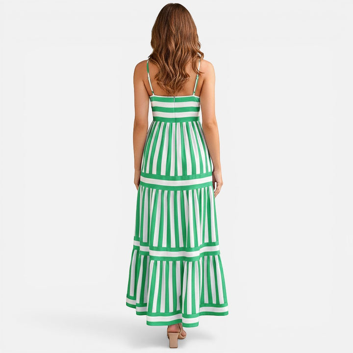 Laurior | Robe longue dos nu pour femme, encolure carrée, style plage, vue arrière en rayures vertes et blanches.