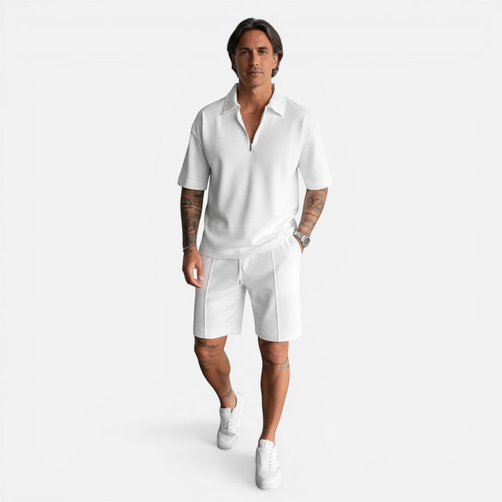 Laurior | Ensemble polo et short légers pour homme coupe décontractée en blanc, style moderne et confortable.