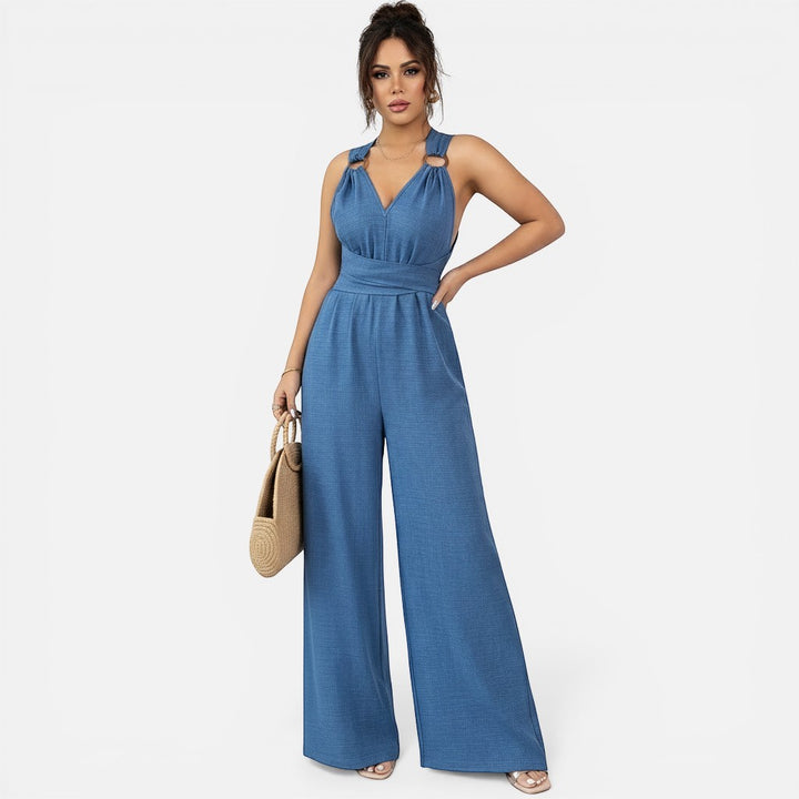 Laurior | Combinaison habillée dos nu pour femme, coupe large en bleu avec drapé soyeux.