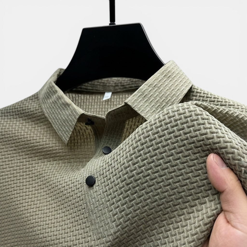 Laurior | Polo de golf homme respirant en tissu léger et respirant, offrant confort et élégance.