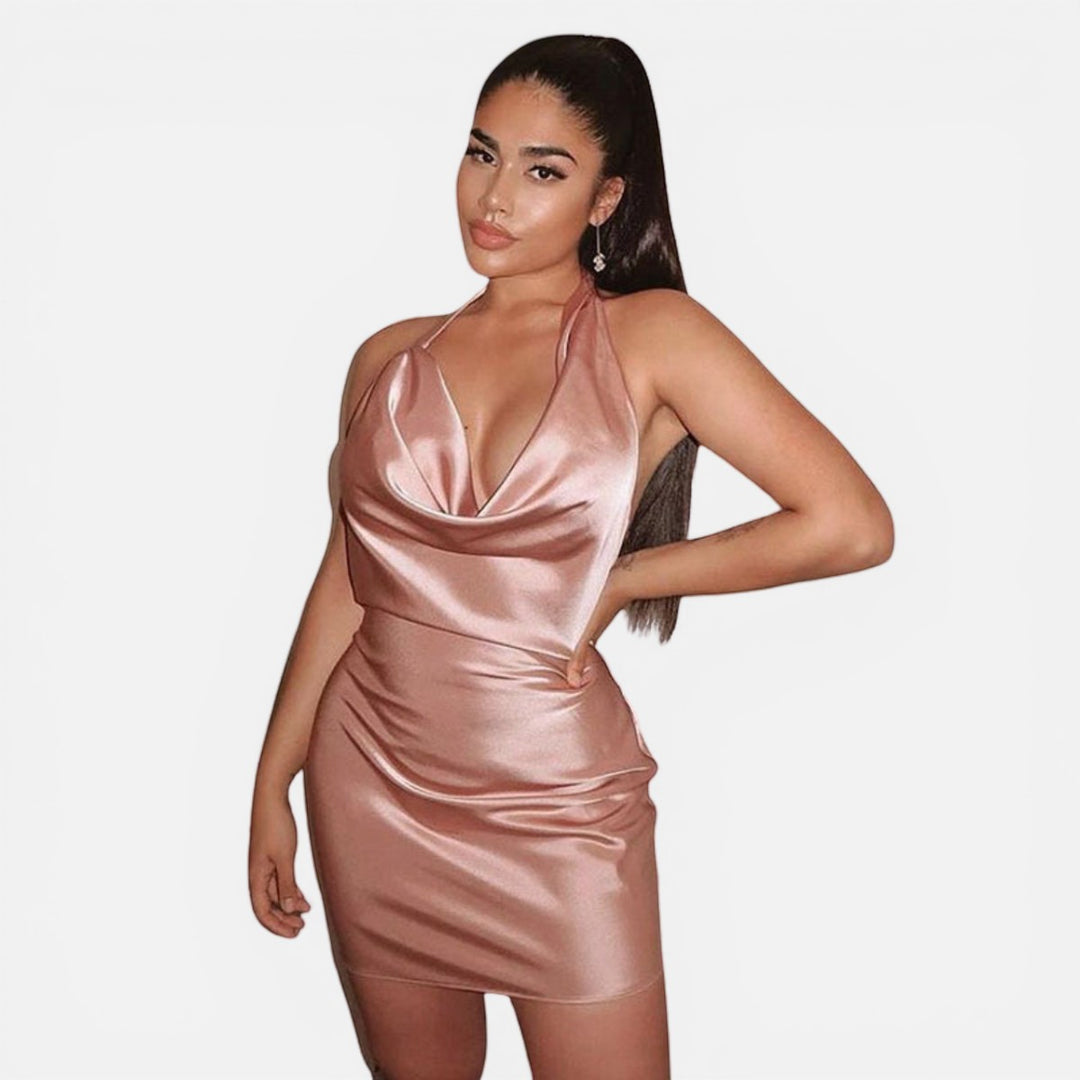 Laurior | Mini-robe en satin pour femmes pour les fêtes estivales, dos nu, satin fluide rose.