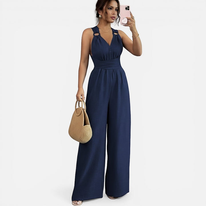 Laurior | Combinaison habillée dos nu pour femme, coupe large, en drapé soyeux et élégant.