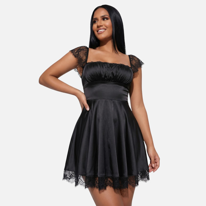 Laurior | Robe mini col carré dentelle romantique pour femme, robe noire à manches en dentelle pour une allure élégante.