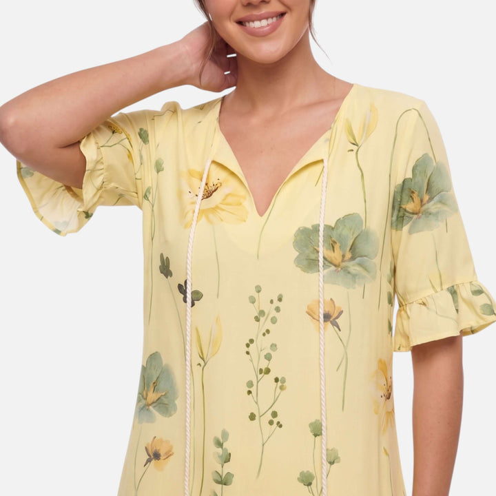 Laurior | Robe maxi bohème fleurie col V à pampilles pour femme - Robe jaune avec imprimés floraux et manches froncées.
